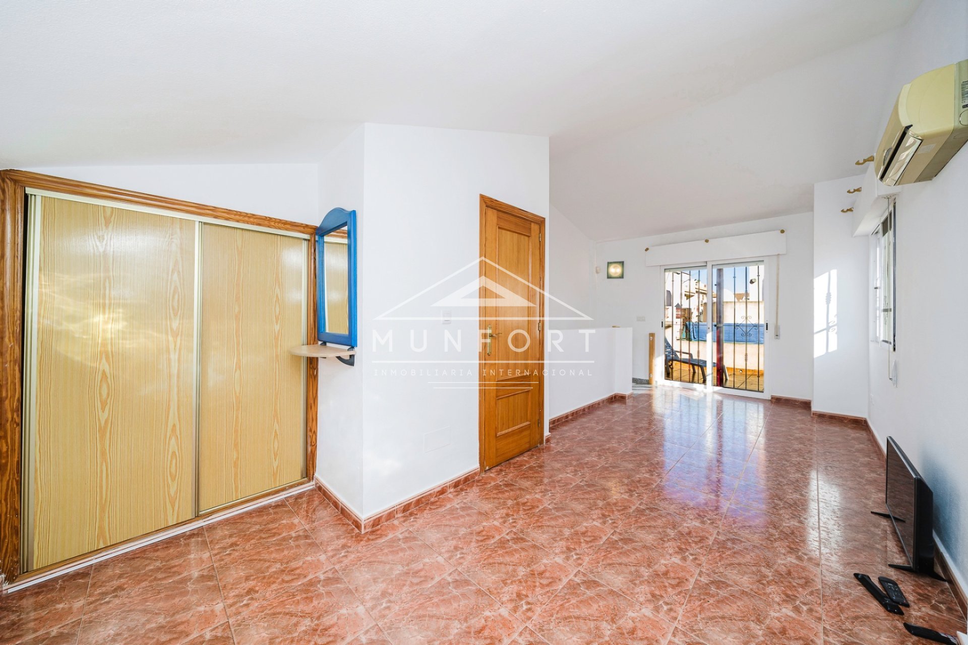 Revente - Maisons mitoyennes -
Orihuela Costa - La Zenia