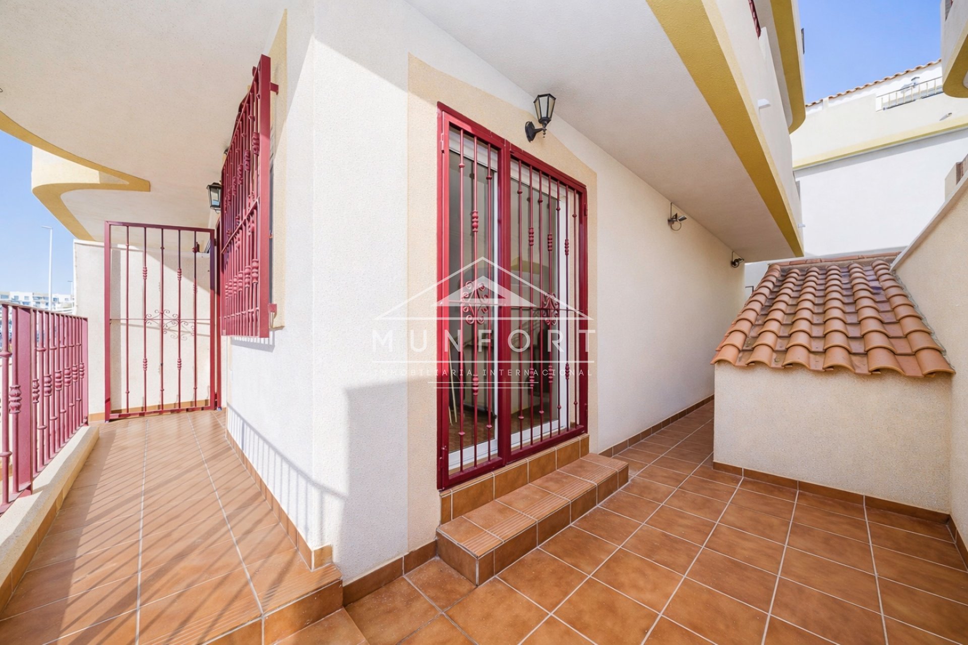 Revente - Maisons mitoyennes -
Orihuela Costa - La Zenia