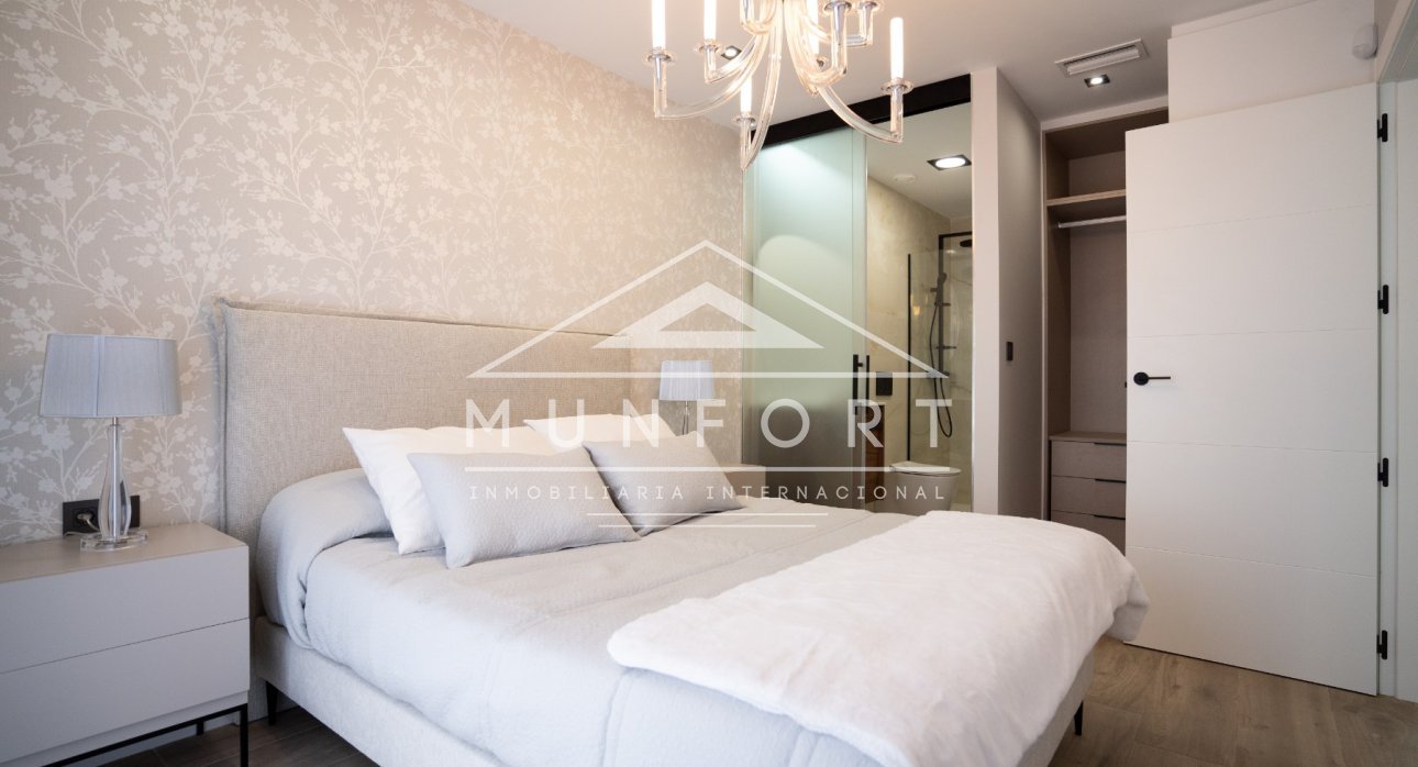 Revente - Maisons mitoyennes -
Orihuela