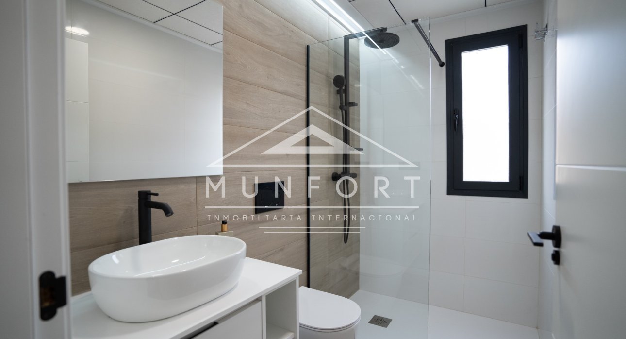 Revente - Maisons mitoyennes -
Orihuela