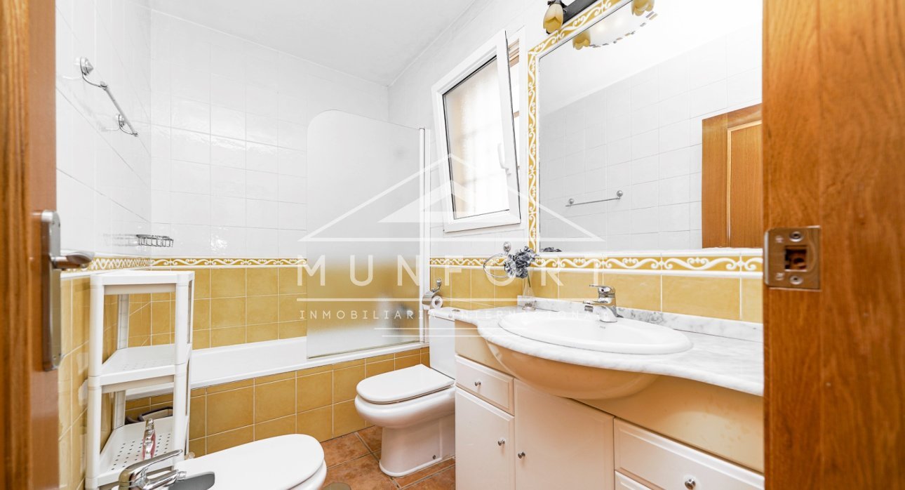 Revente - Maisons mitoyennes -
Pilar de la Horadada - Torre de la Horadada