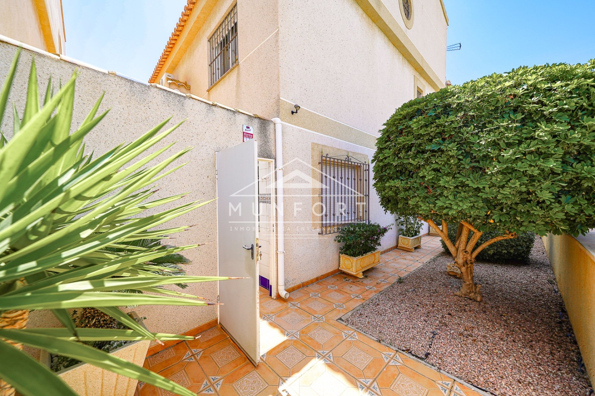 Revente - Maisons mitoyennes -
Pilar de la Horadada - Torre de la Horadada