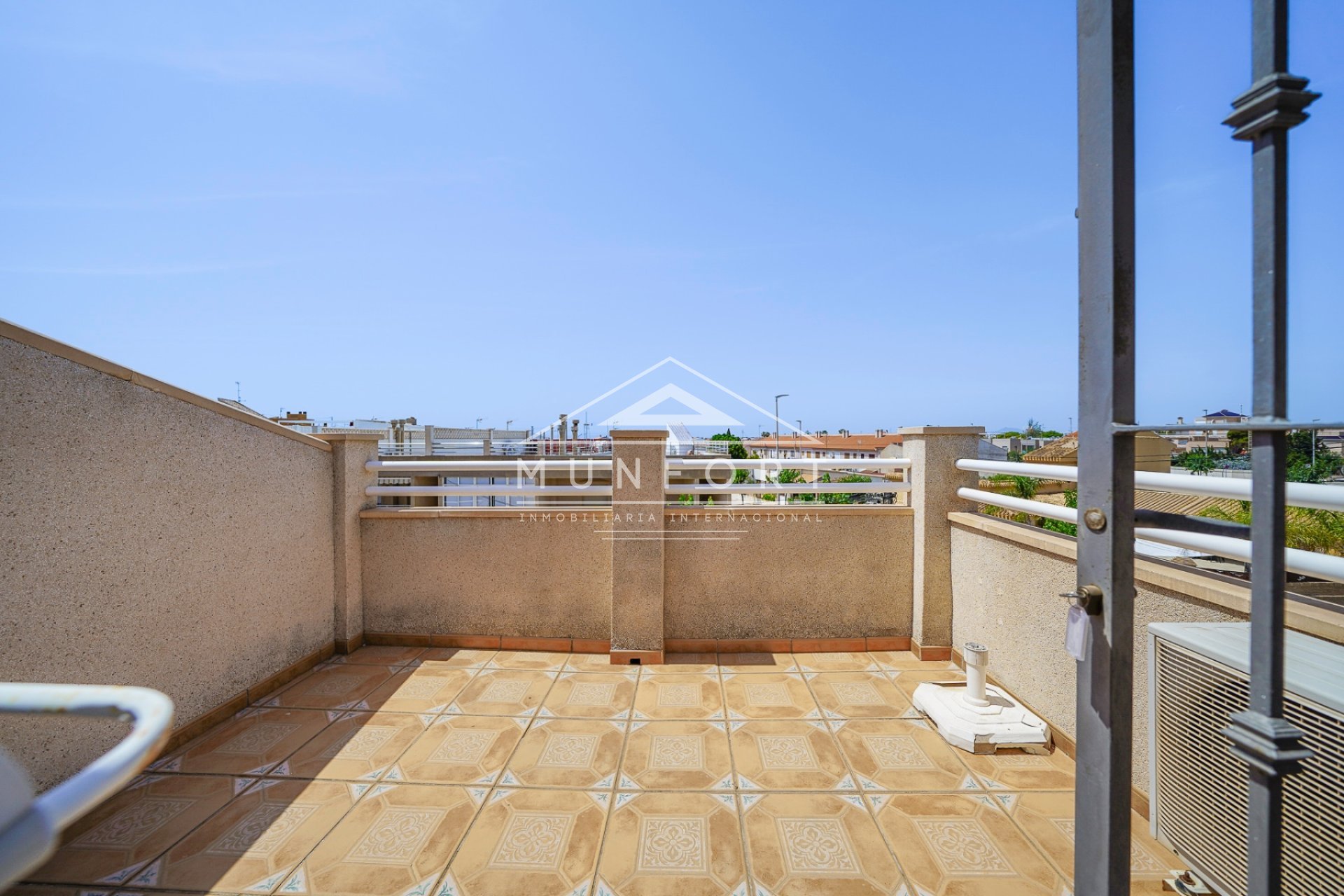 Revente - Maisons mitoyennes -
Pilar de la Horadada - Torre de la Horadada