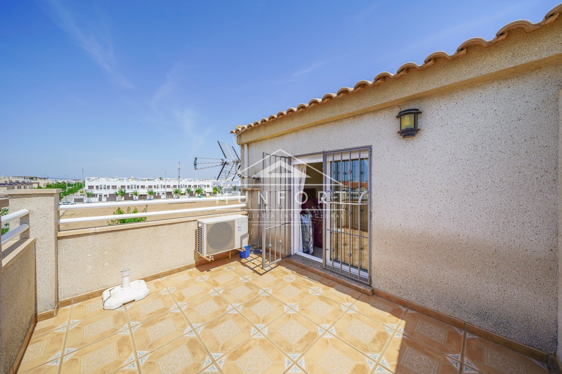 Revente - Maisons mitoyennes -
Pilar de la Horadada - Torre de la Horadada