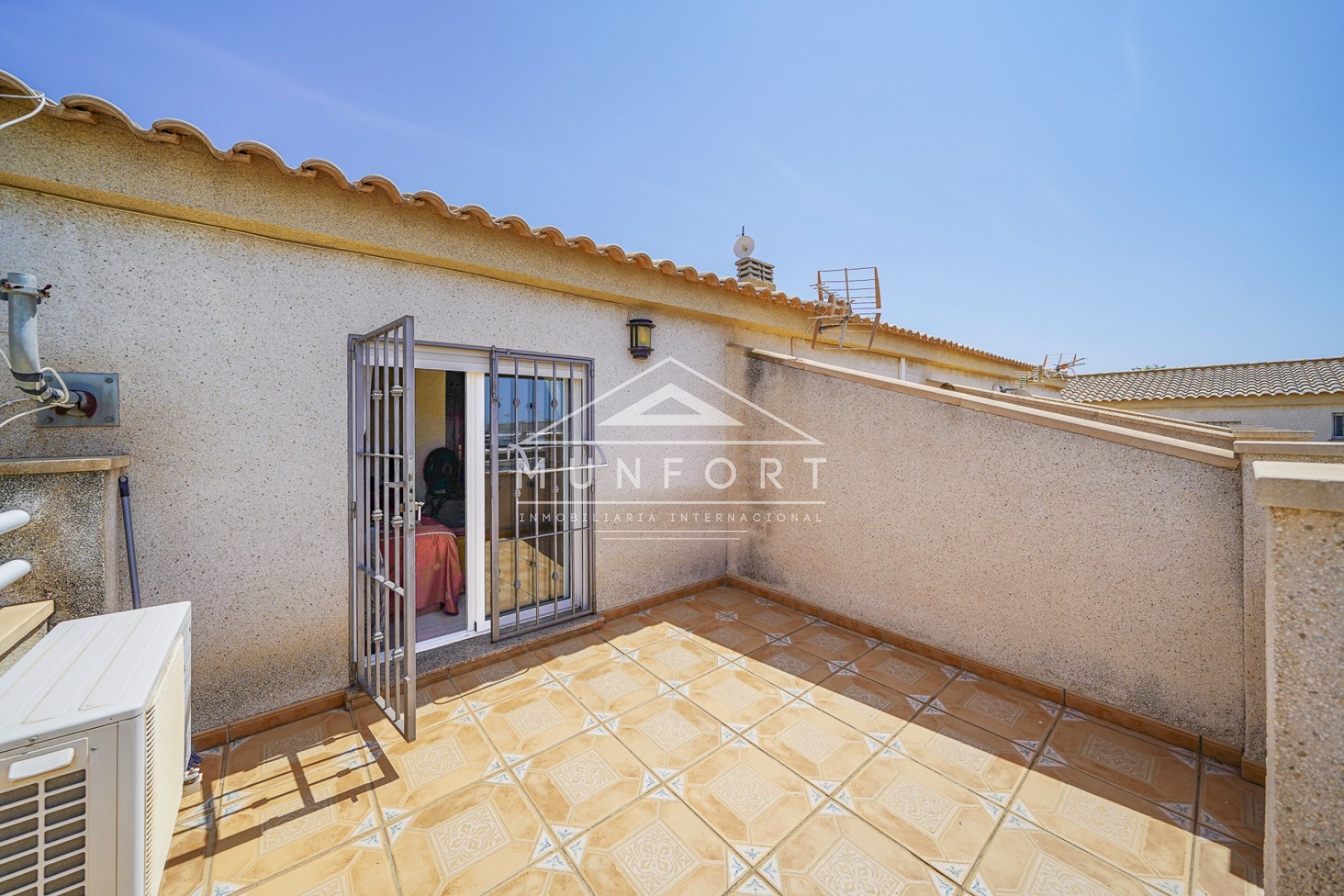 Revente - Maisons mitoyennes -
Pilar de la Horadada - Torre de la Horadada