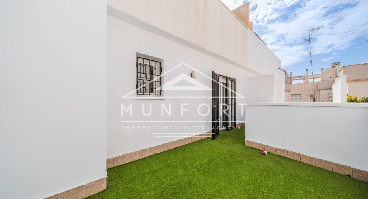 Revente - Maisons mitoyennes -
Pilar de la Horadada - Torre de la Horadada