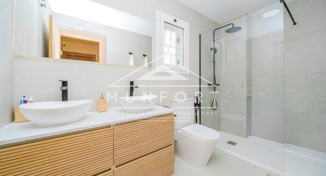 Revente - Maisons mitoyennes -
Pilar de la Horadada - Torre de la Horadada