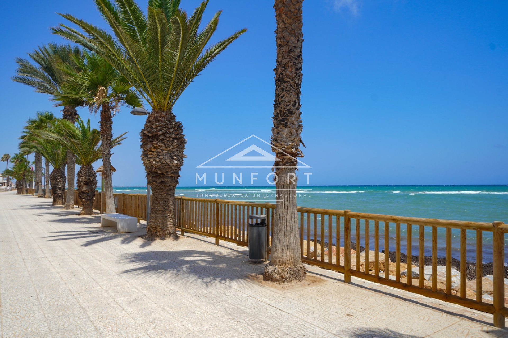 Revente - Maisons mitoyennes -
Pilar de la Horadada - Torre de la Horadada