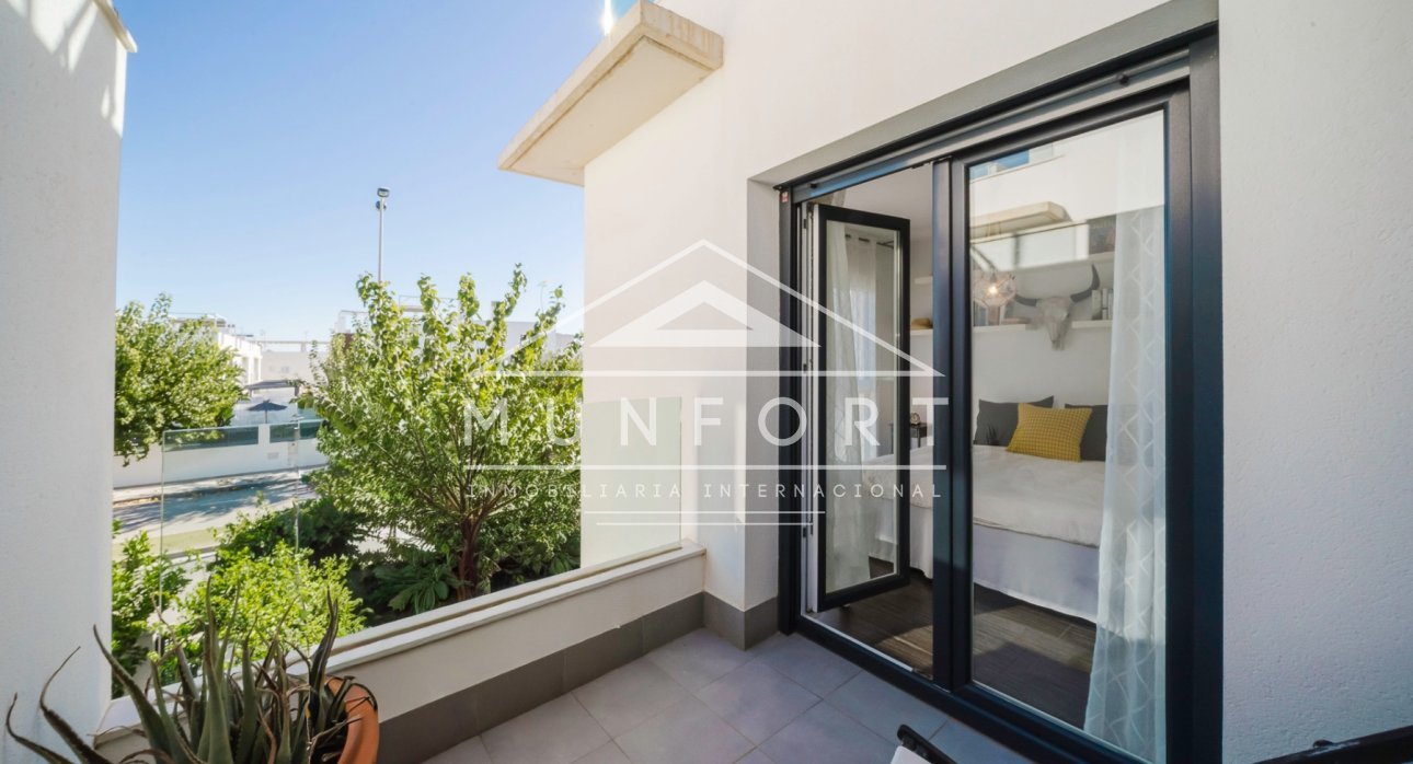 Revente - Maisons mitoyennes -
Pilar de la Horadada - Torre de la Horadada