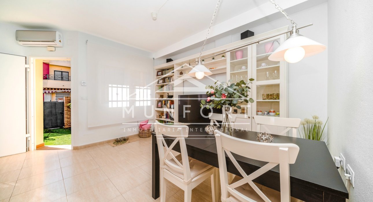 Revente - Maisons mitoyennes -
Pilar de la Horadada - Torre de la Horadada