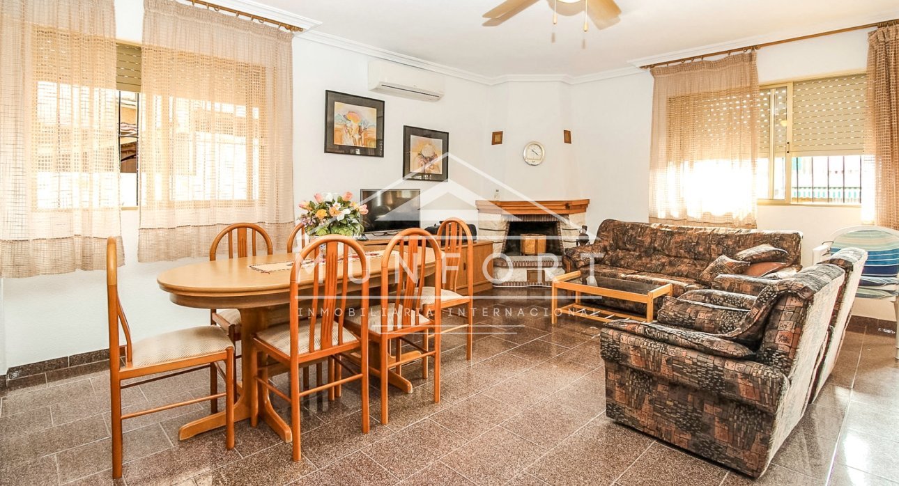 Revente - Maisons mitoyennes -
Pilar de la Horadada - Torre de la Horadada