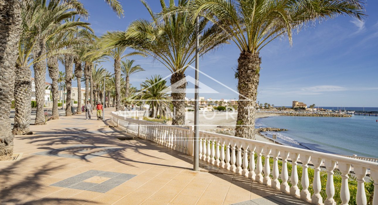 Revente - Maisons mitoyennes -
Pilar de la Horadada - Torre de la Horadada