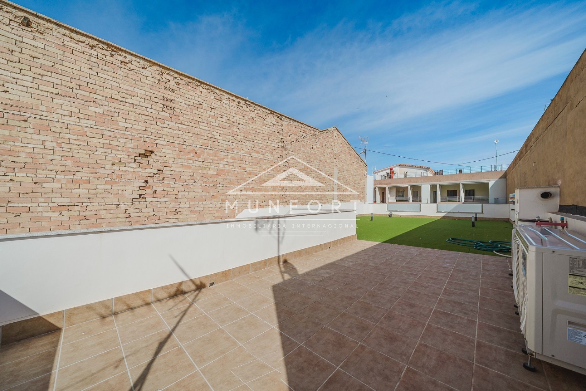 Revente - Maisons mitoyennes -
Pilar de la Horadada - Torre de la Horadada