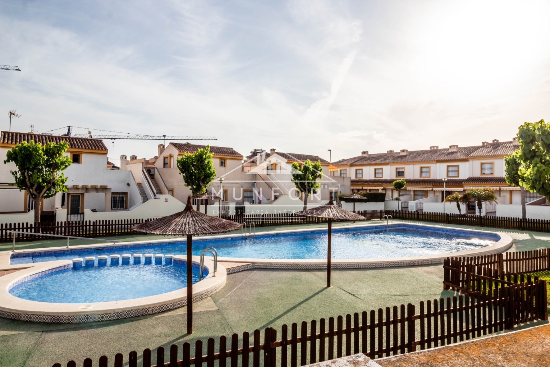 Revente - Maisons mitoyennes -
Pilar de la Horadada - Torre de la Horadada