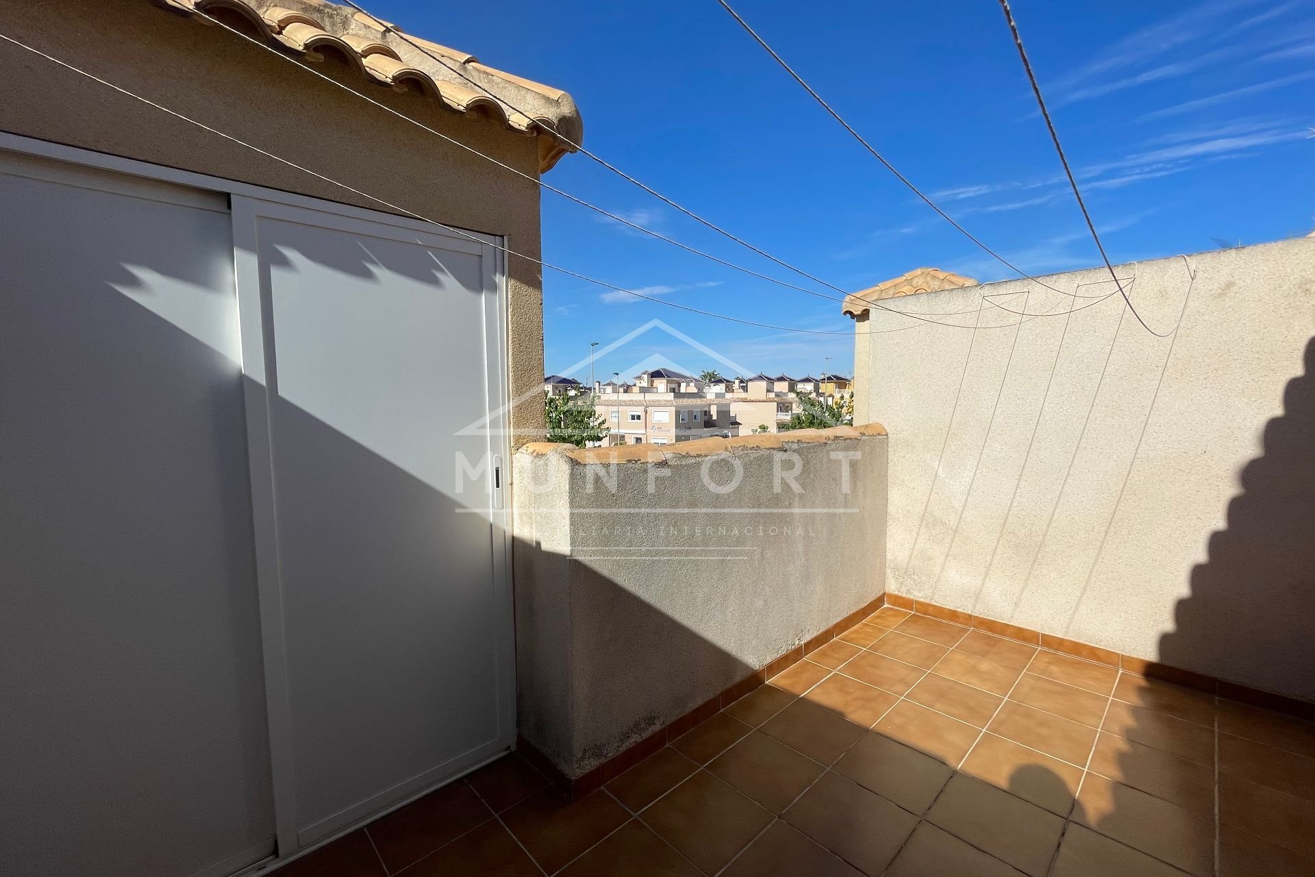 Revente - Maisons mitoyennes -
Pilar de la Horadada - Torre de la Horadada