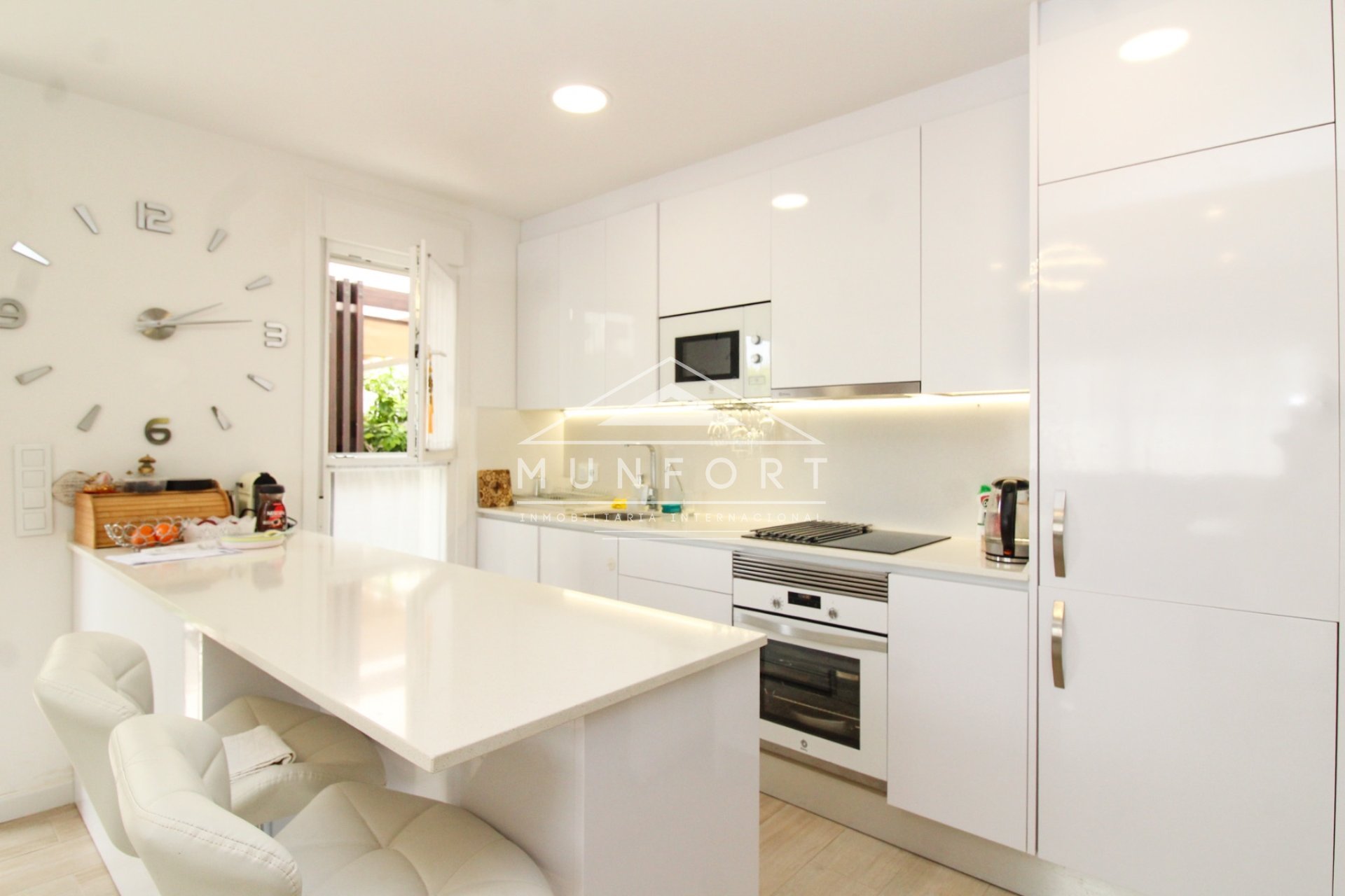 Revente - Maisons mitoyennes -
Pilar de la Horadada