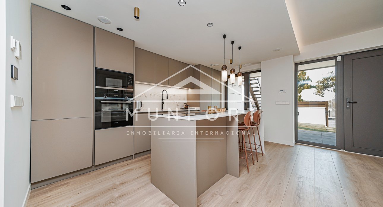 Revente - Maisons mitoyennes -
Pilar de la Horadada