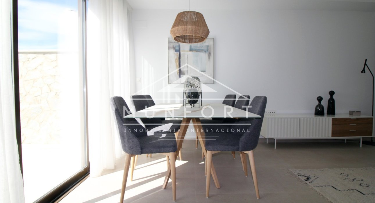 Revente - Maisons mitoyennes -
Pilar de la Horadada