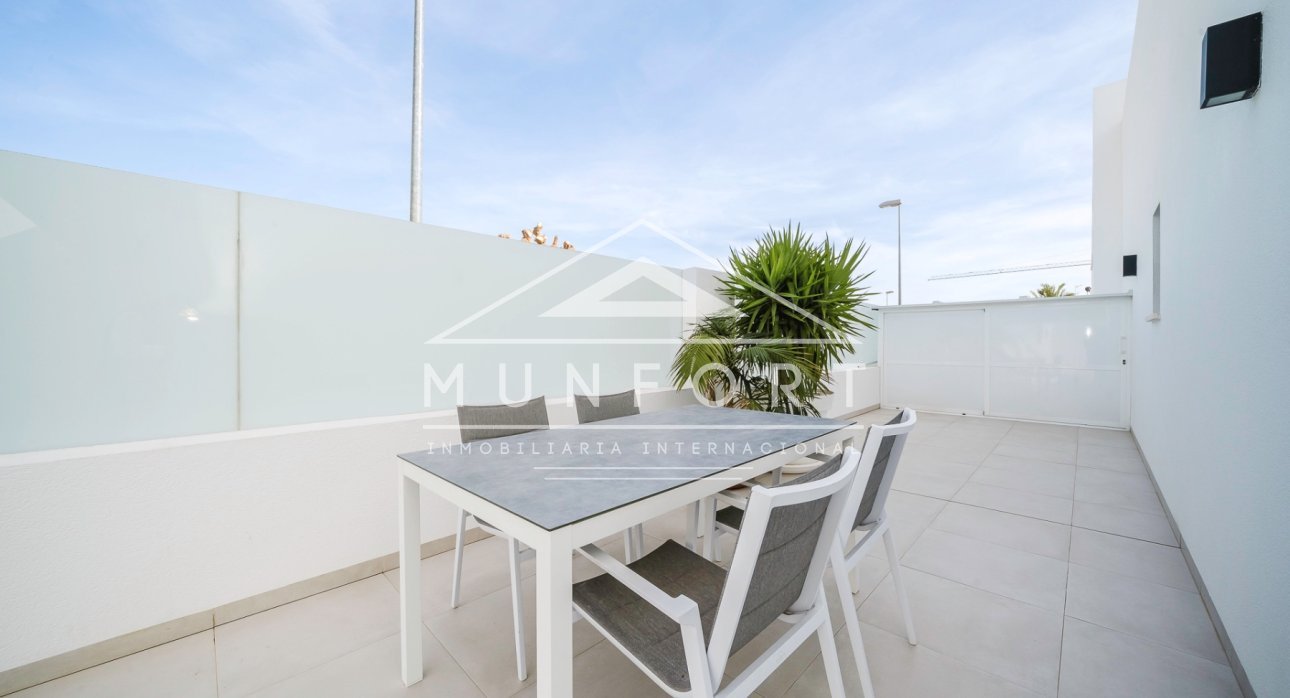 Revente - Maisons mitoyennes -
Pilar de la Horadada