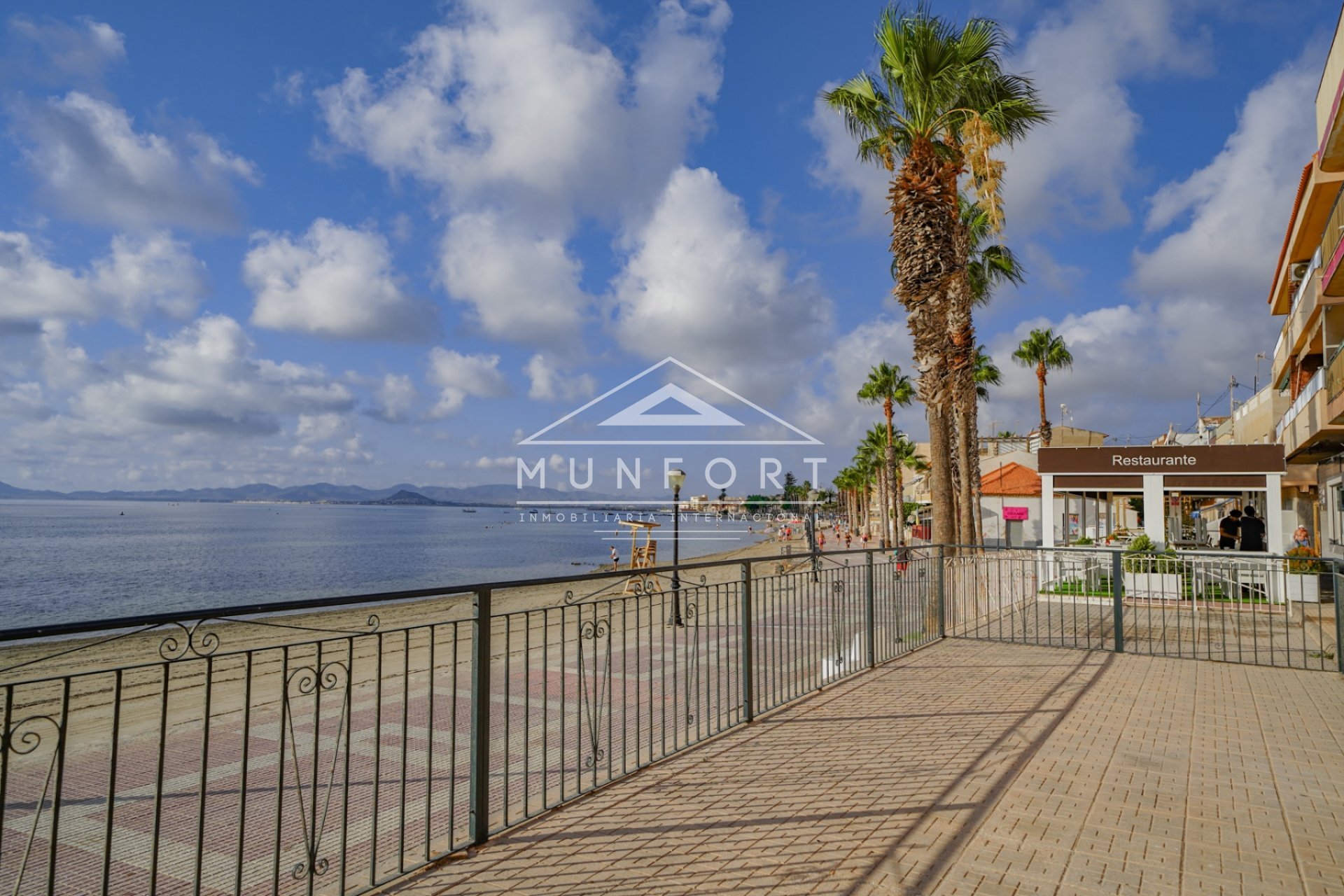 Revente - Maisons mitoyennes -
San Javier - Roda