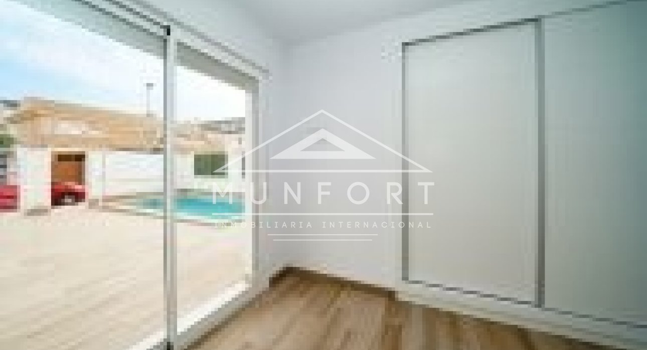 Revente - Maisons mitoyennes -
San Javier