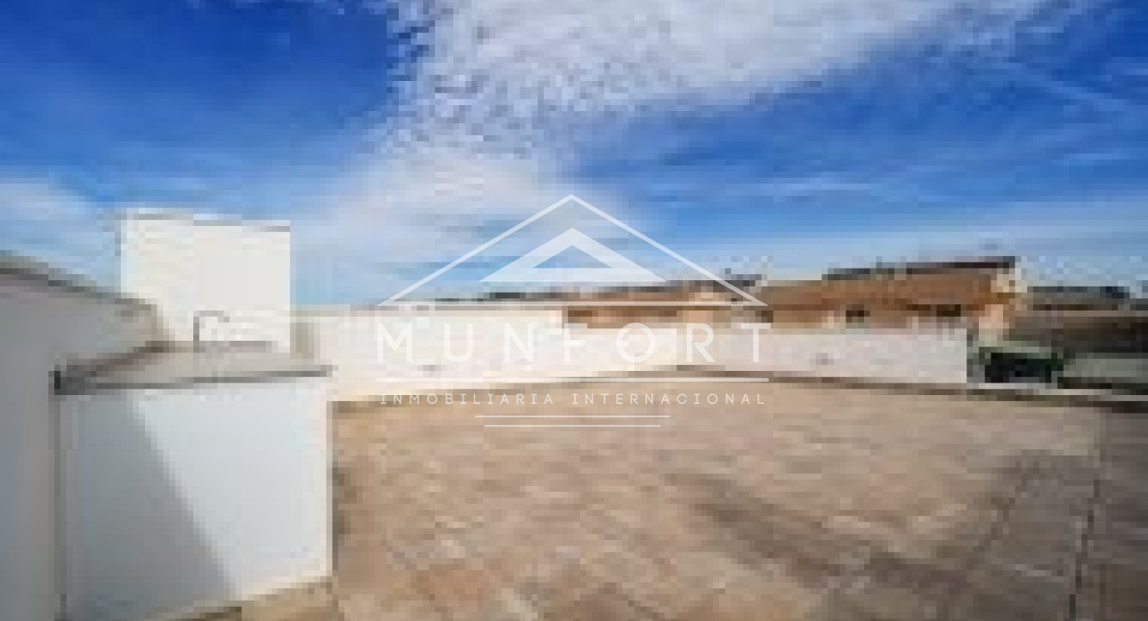 Revente - Maisons mitoyennes -
San Javier