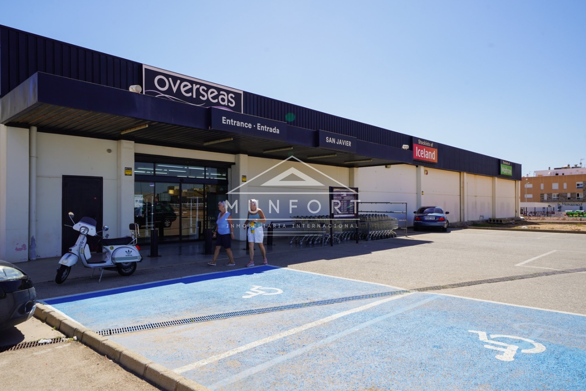 Revente - Maisons mitoyennes -
San Javier