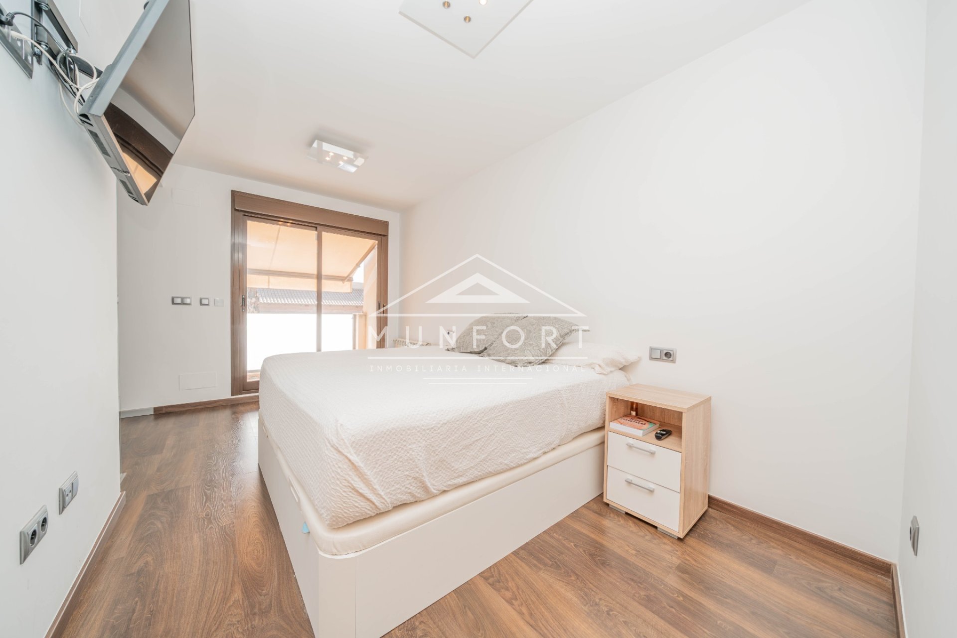 Revente - Maisons mitoyennes -
San Javier