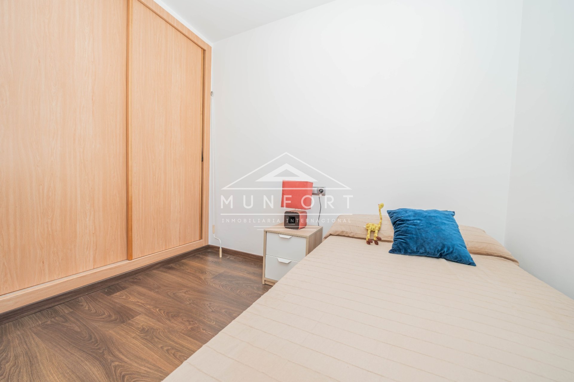 Revente - Maisons mitoyennes -
San Javier