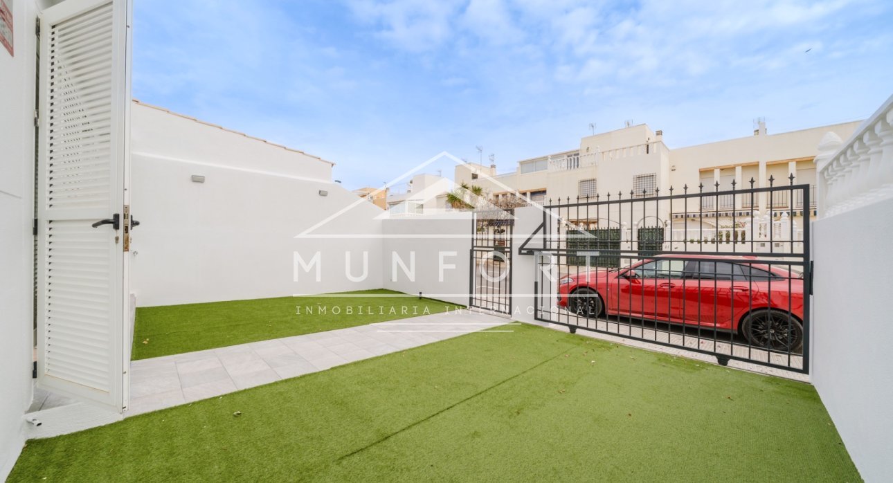 Revente - Maisons mitoyennes -
San Pedro del Pinatar - El Moj&oacute;n