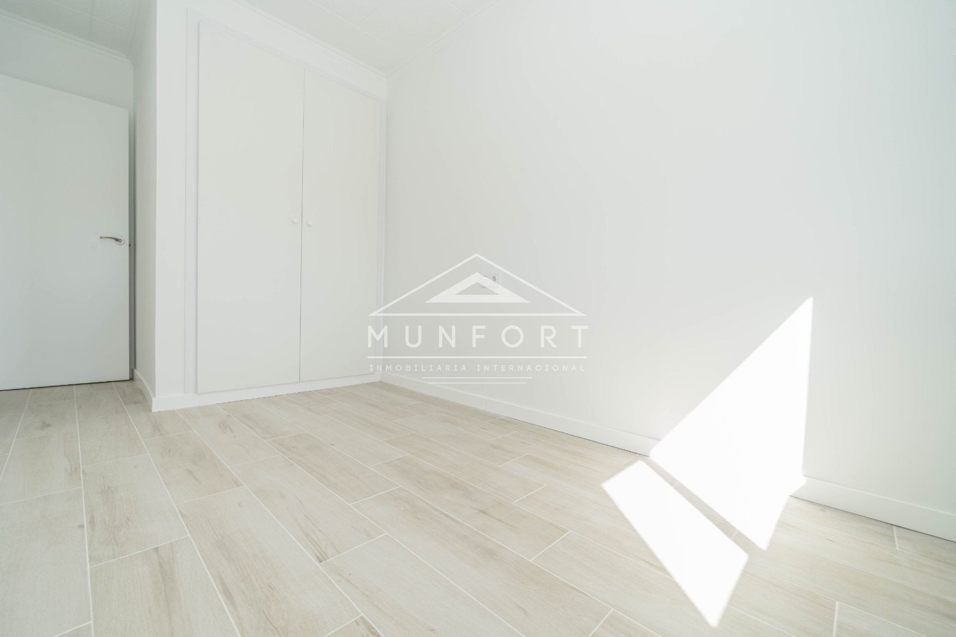 Revente - Maisons mitoyennes -
Torrevieja - Cabo Cervera - Torrevieja