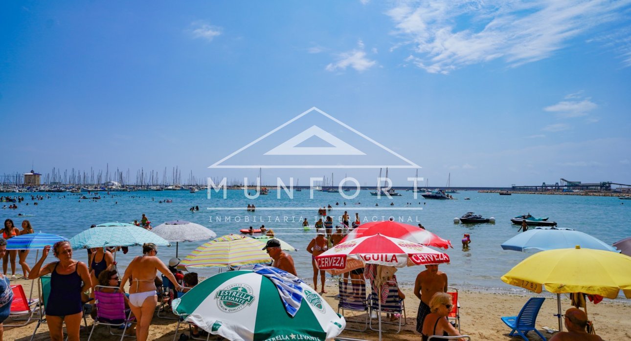 Revente - Maisons mitoyennes -
Torrevieja - El Acequión - Torrevieja