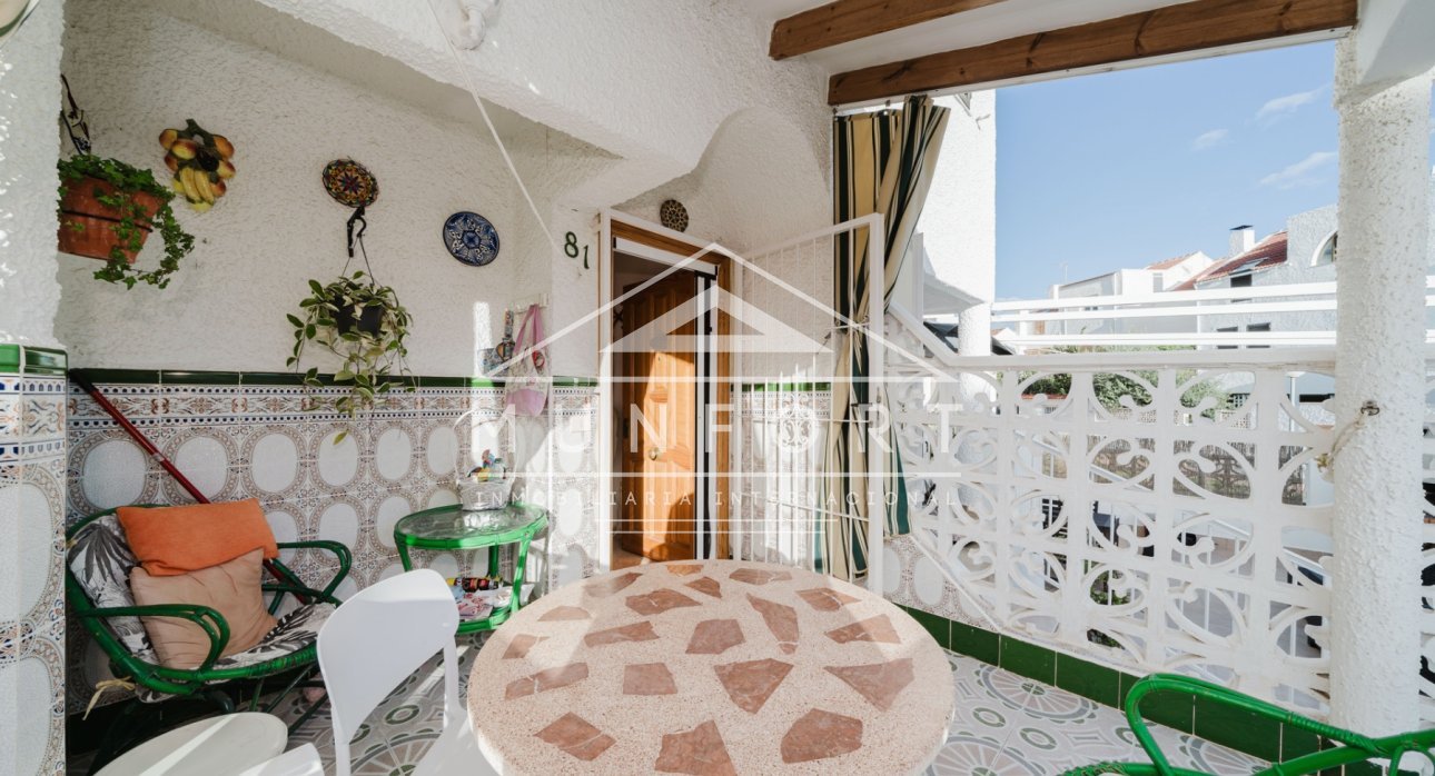 Revente - Maisons mitoyennes -
Torrevieja - Nueva Torrevieja