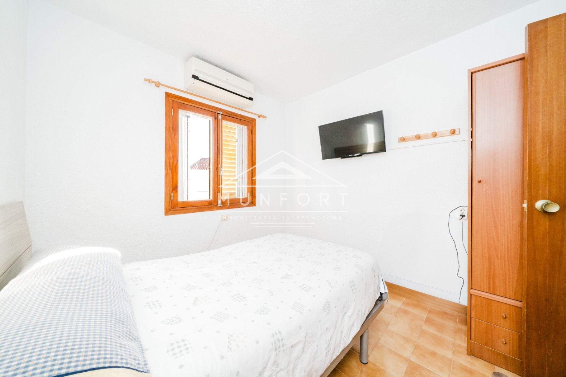 Revente - Maisons mitoyennes -
Torrevieja - Nueva Torrevieja