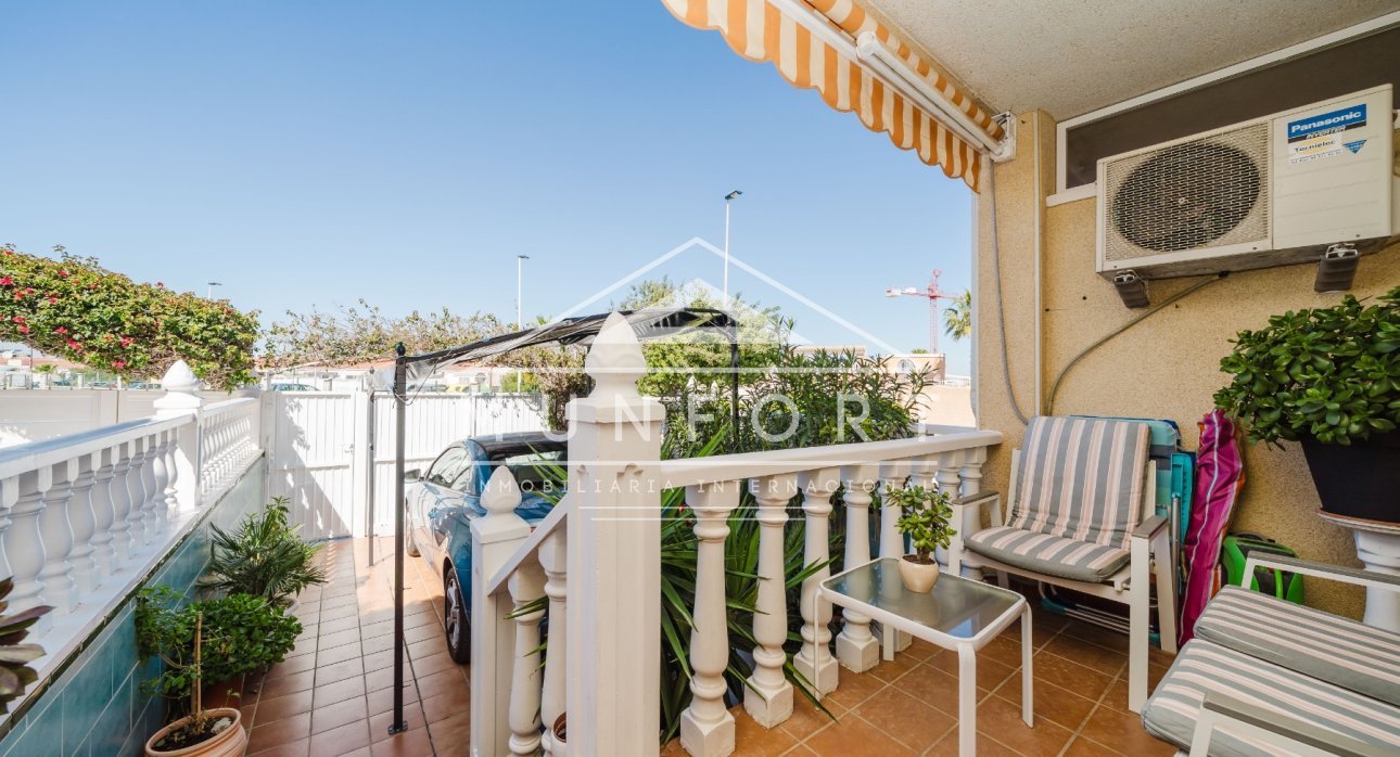 Revente - Maisons mitoyennes -
Torrevieja - Torreta III - Torrevieja