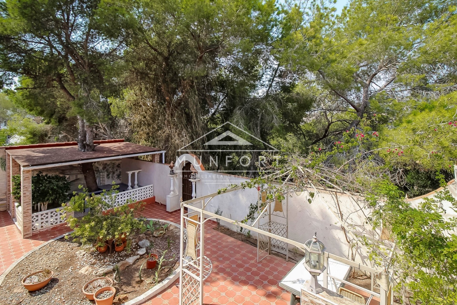 Revente - Maisons mitoyennes -
Torrevieja