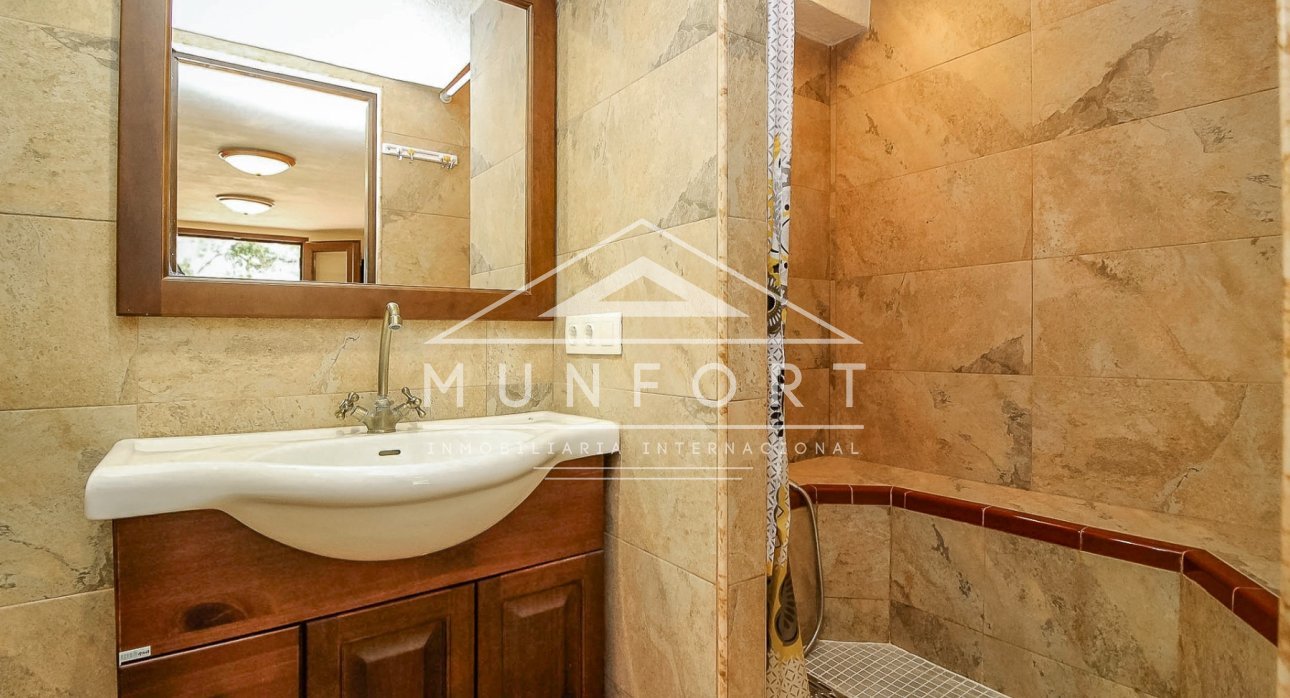 Revente - Maisons mitoyennes -
Torrevieja