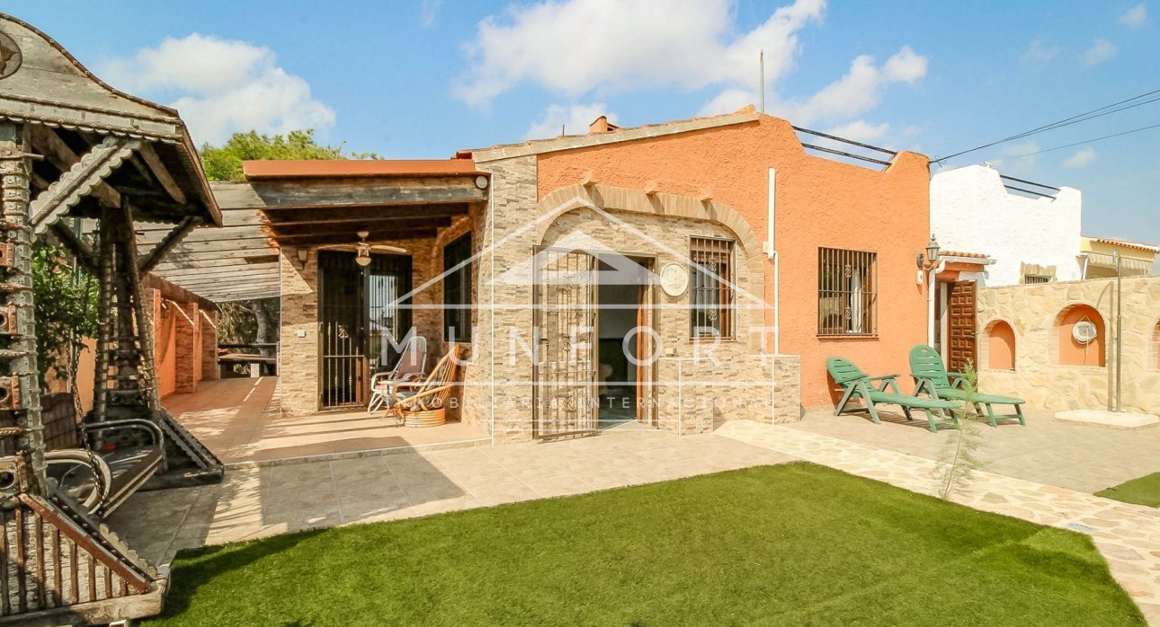 Revente - Maisons mitoyennes -
Torrevieja