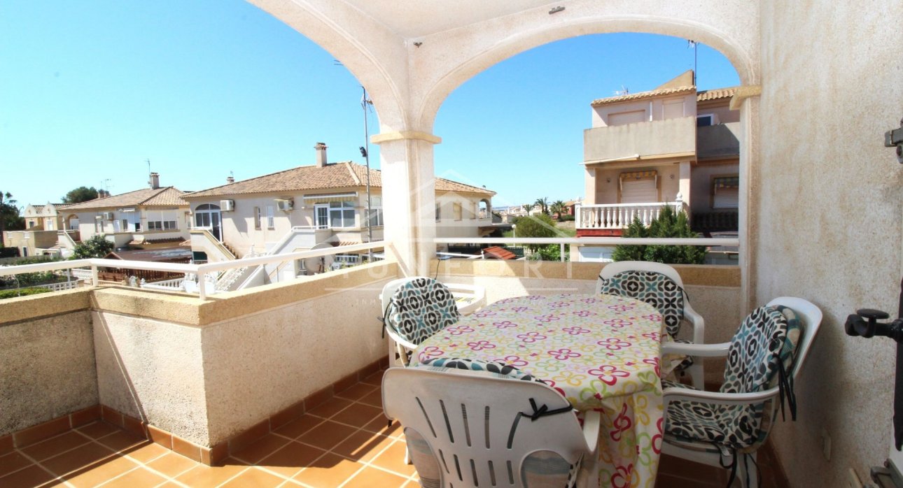 Revente - Maisons mitoyennes -
Torrevieja