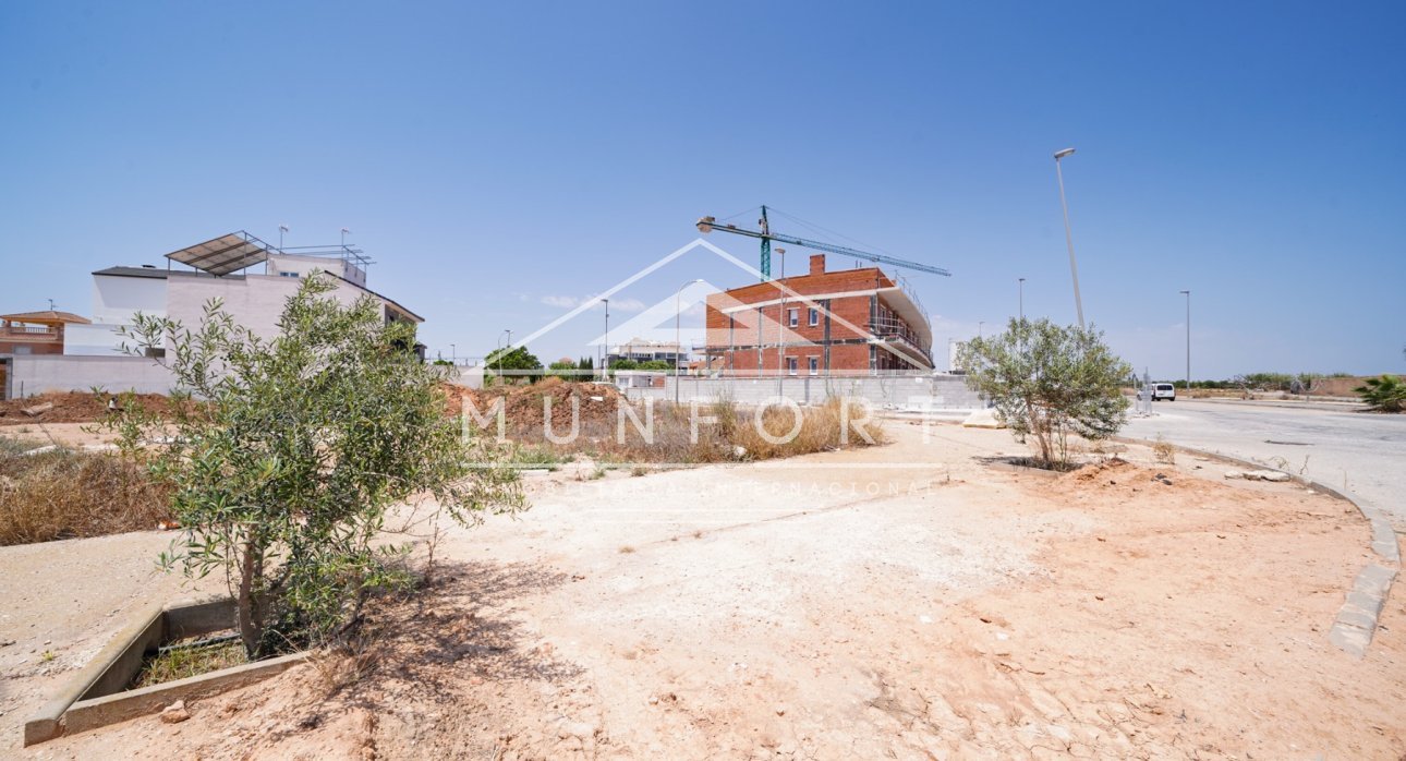 Revente - Parcelles -
Pilar de la Horadada