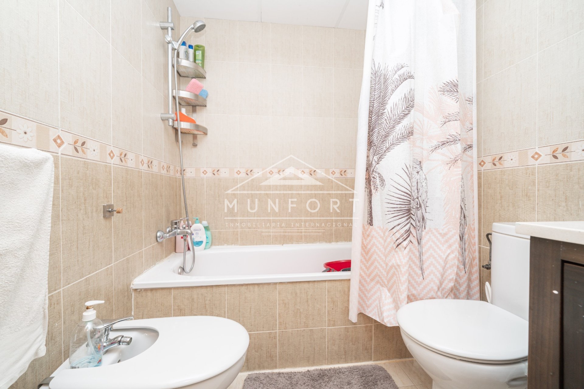 Revente - Penthouses -
Los Nietos