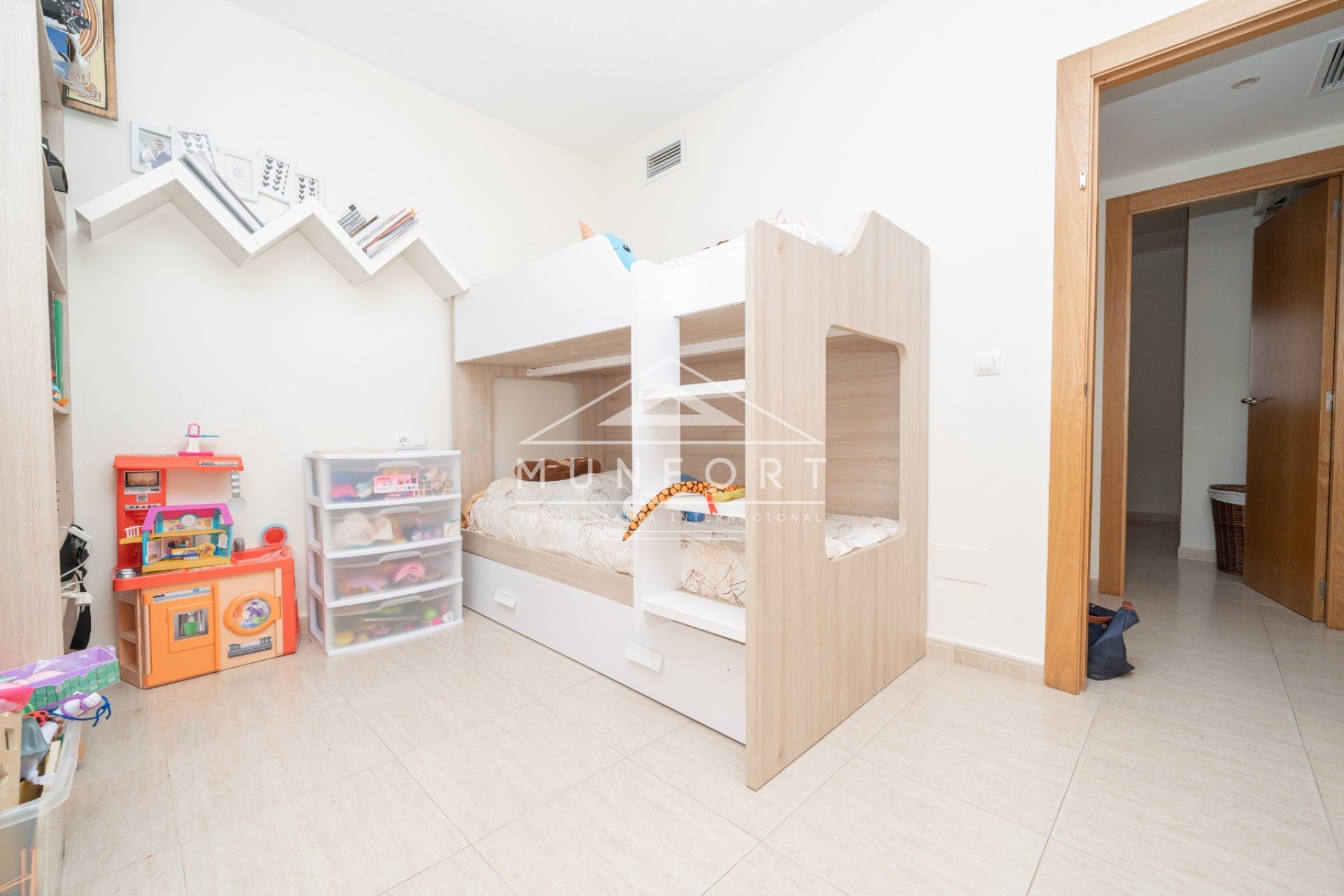 Revente - Penthouses -
Los Nietos