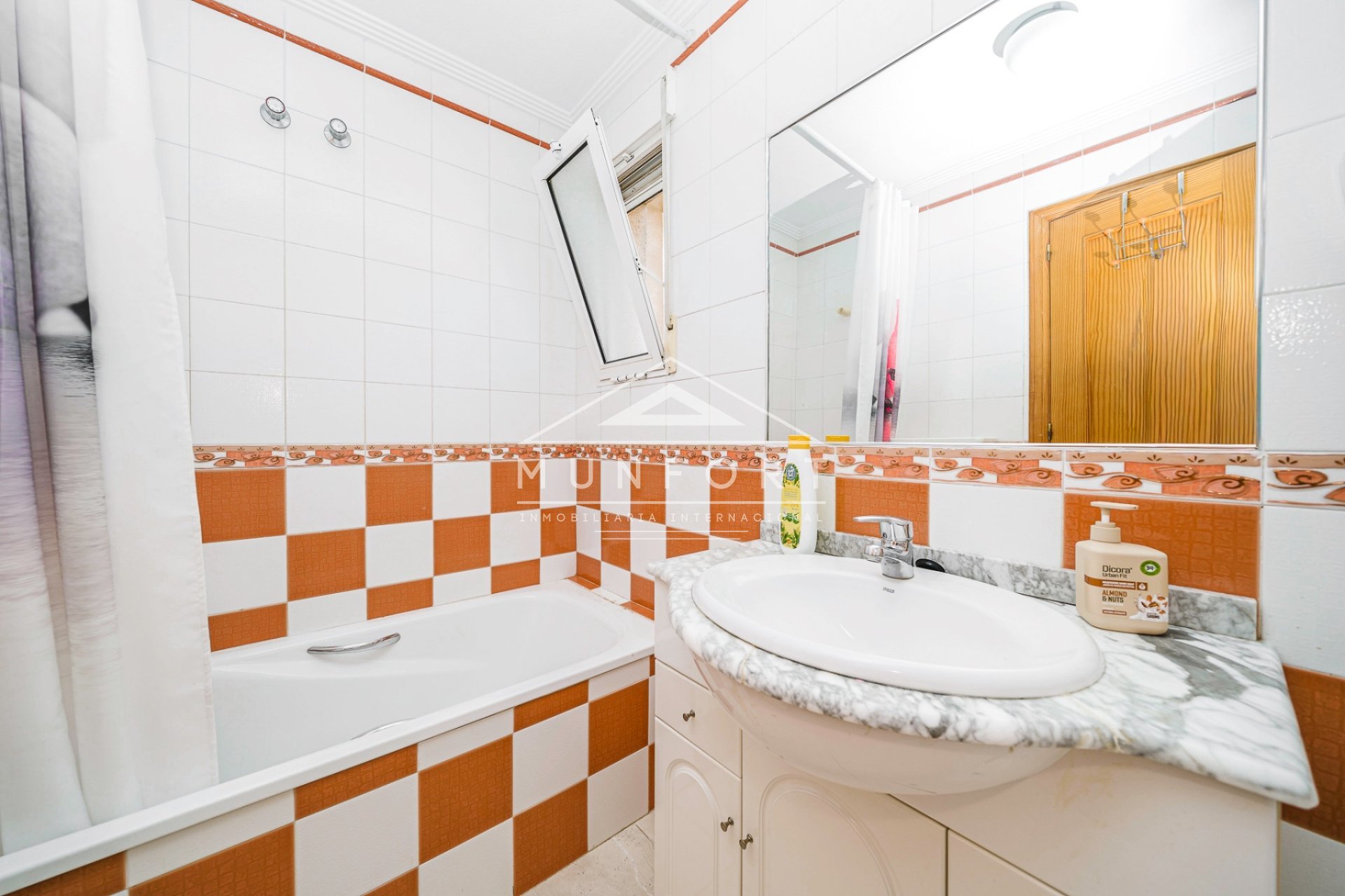 Revente - Penthouses -
Orihuela Costa - La Zenia