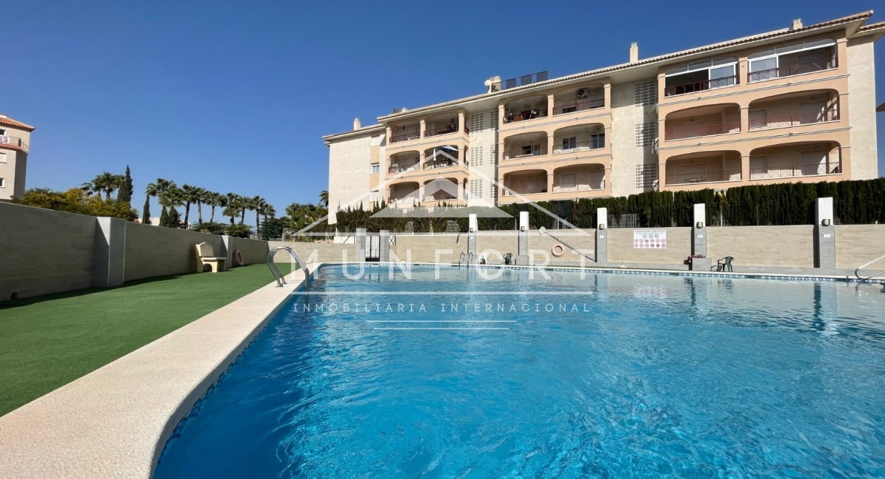 Revente - Penthouses -
Orihuela Costa - La Zenia