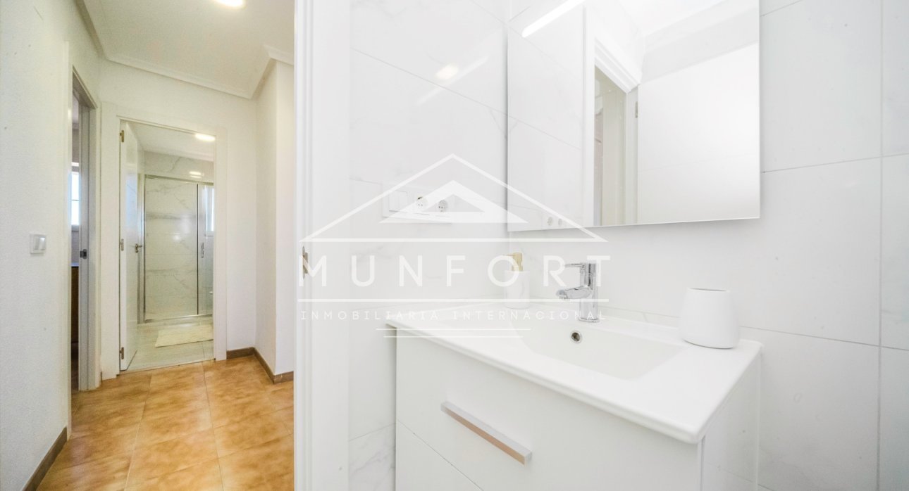 Revente - Penthouses -
Orihuela Costa - Punta Prima