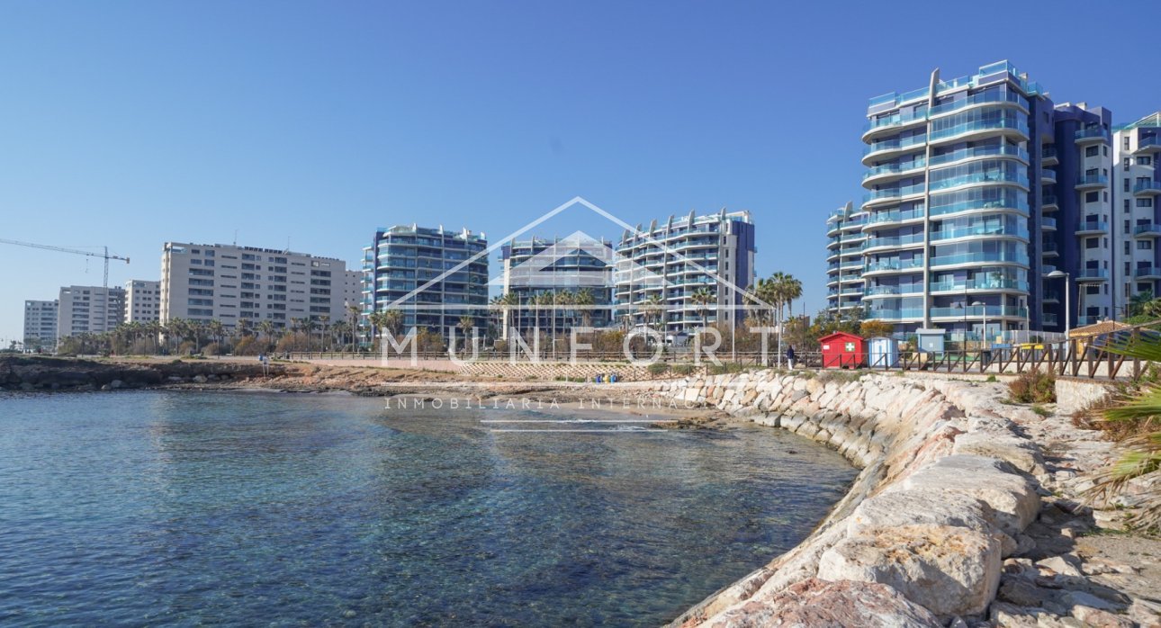 Revente - Penthouses -
Orihuela Costa - Punta Prima
