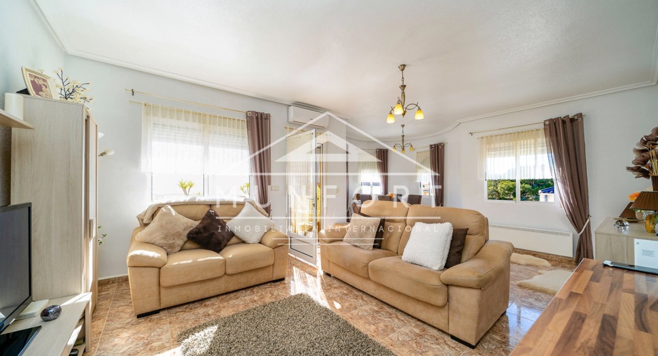 Revente - Penthouses -
Orihuela Costa - Villamartín