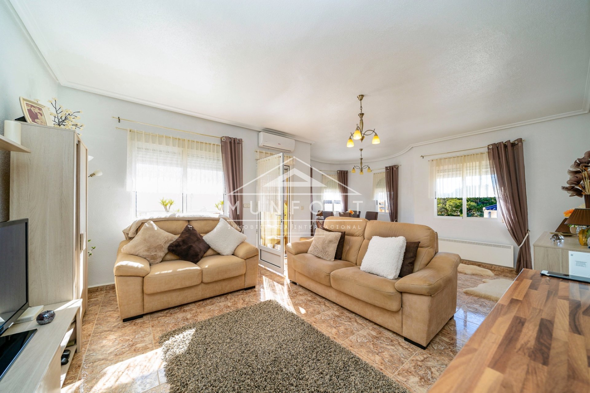 Revente - Penthouses -
Orihuela Costa - Villamartín