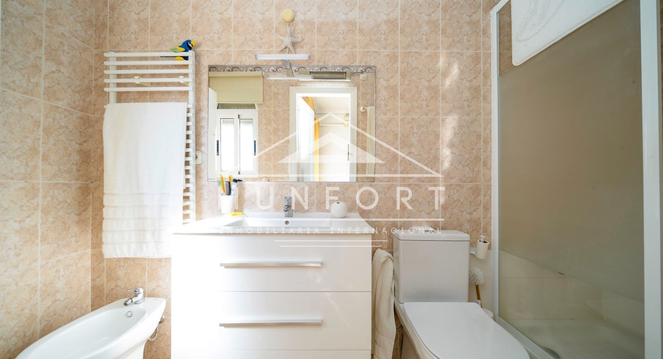 Revente - Penthouses -
Orihuela Costa - Villamartín