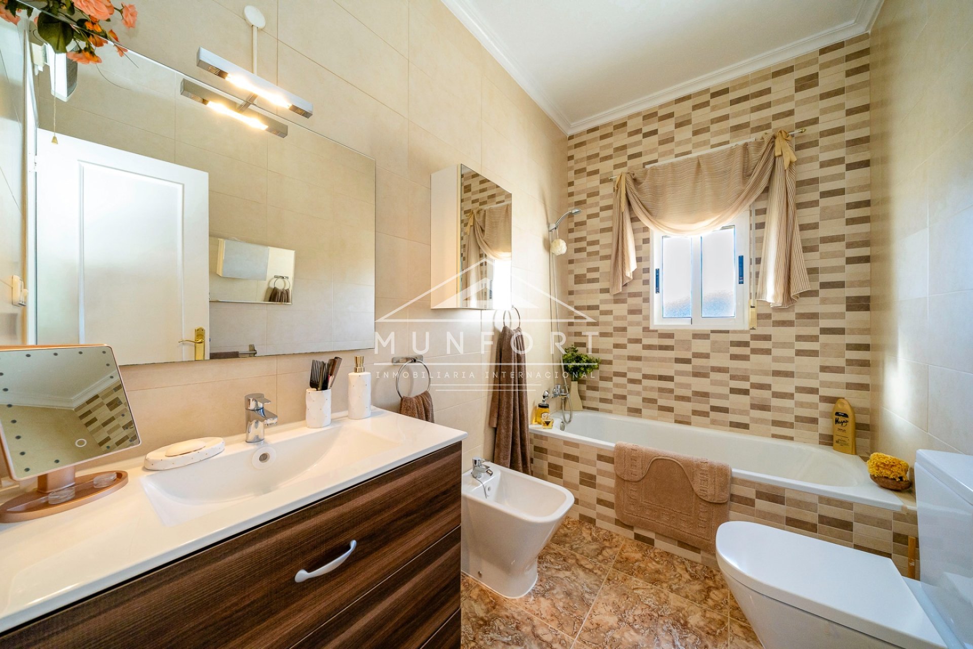 Revente - Penthouses -
Orihuela Costa - Villamartín